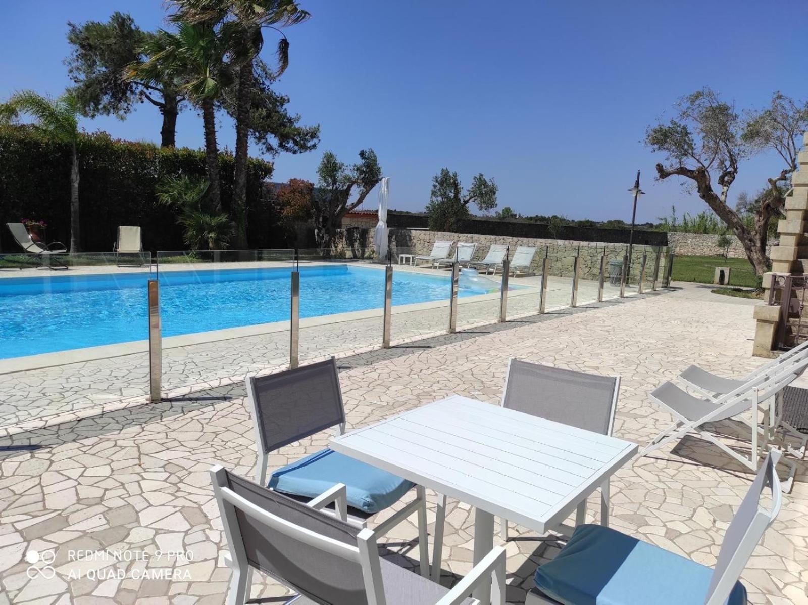 Villa Panagias Tis Loreto Zollino Bagian luar foto