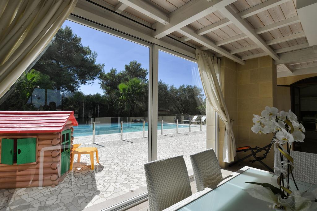 Villa Panagias Tis Loreto Zollino Bagian luar foto
