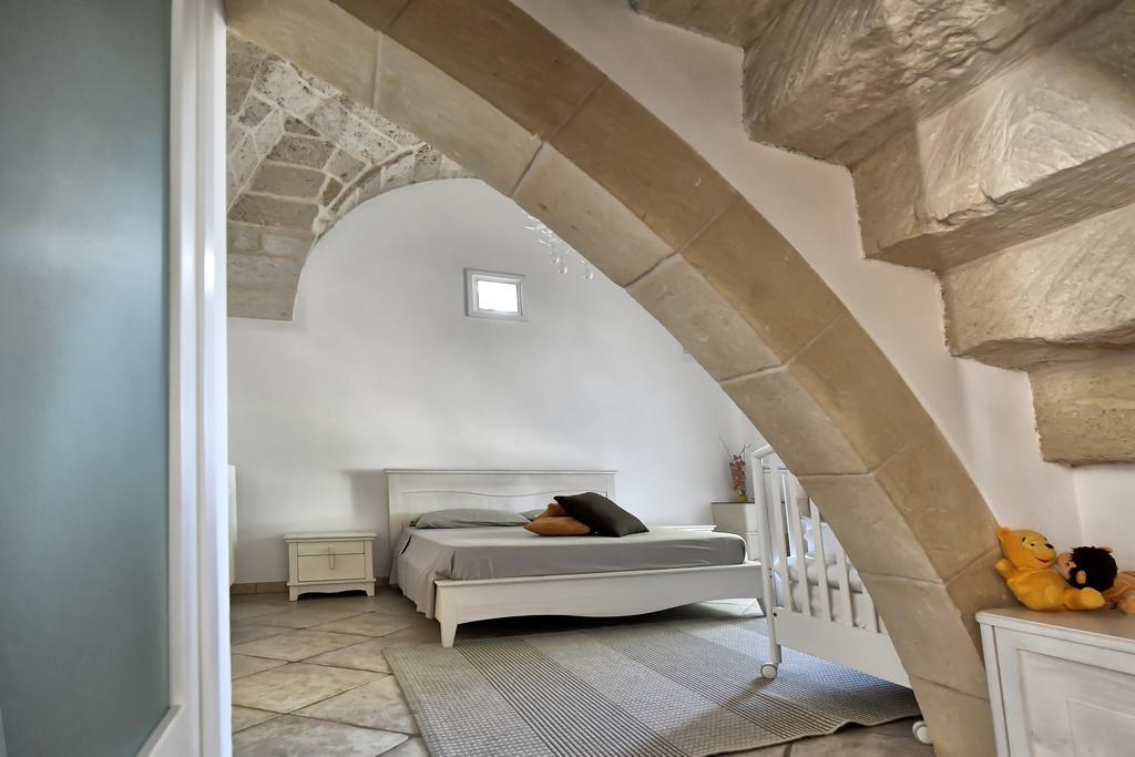 Villa Panagias Tis Loreto Zollino Bagian luar foto